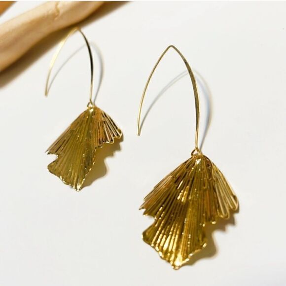 Gold leaf drop earrings #558 - Picture 2 of 6